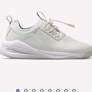 Clove Nurse Classic White Sneakers